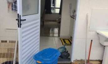 Imagem 6: Casa de condomínio para venda possui 59m2 reformado c quintal aceita financiamento e FGTS