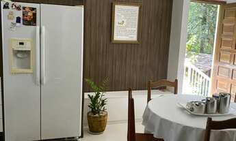 Imagem 3: Casa para venda tem 184 metros quadrados com 3 quartos em Vorstadt - Blumenau - SC