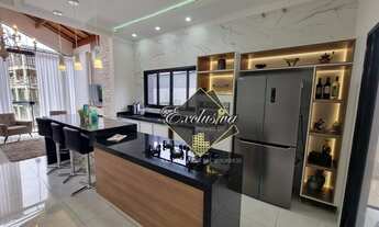 Imagem 2: Casa moderna, espaçosa e aconchegante no bairro Greenville em Poços de Caldas/MG