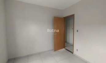 Imagem 7: Casa para alugar, 3 quartos, 1 suíte, 1 vaga, Presidente Roosevelt - Uberlândia/MG - R$ 1