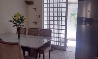 Imagem 2: Moça para dividir aluguel