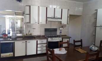 Imagem 3: Sobrado com 2 dormitórios e dois banheiros