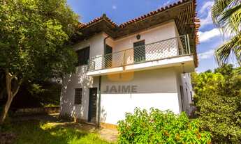 Imagem: Casa no Pacaembu, próxima ao Estádio com