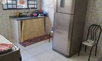 Imagem 2: CASA E TERRENO Casa com 2 dormitórios