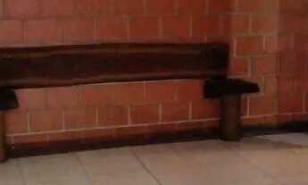 Imagem 4: Aluga se casas 1.200 incluso água e luz