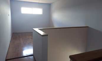 Imagem 5: Sobrado na região central de Ferraz, ótima localização!!