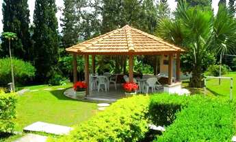 Imagem 5: Chácara com 3 casas no espaço, com lazer completo, muito bem localizada à venda, 6147 m² p