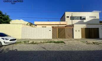 Imagem 2: Casa à venda no bairro Indianópolis