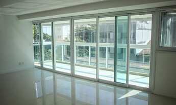 Imagem 3: Apartamento Apartamento com 4 dormitórios