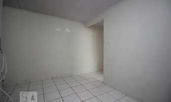 Imagem 2: Casa para Aluguel - Taguatinga, 2 Quartos, 50 m2