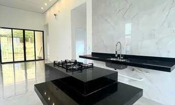 Imagem 6: Casa Plana em condomínio Fechado com 03 suítes