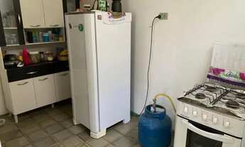 Imagem: Aluga-se um quarto individual para mulher