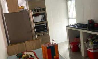 Imagem 4: Casa para venda possui 250 metros quadrados com 2 quartos