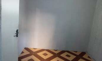 Imagem 6: Quarto perto do centro