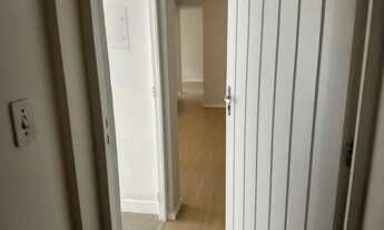 Imagem 6: Apartamento para aluguel e venda possui 65 metros quadrados com 2 quartos