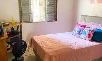 Imagem 6: Térrea para venda tem 185 metros quadrados com 3 quartos em Santa Mônica - Uberlândia - MG