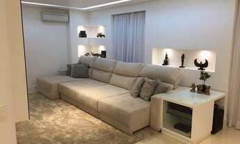 Imagem 2: Lindo apartamento, 168m², 3 Suítes, Lavabo, 3 Vagas + Depósito