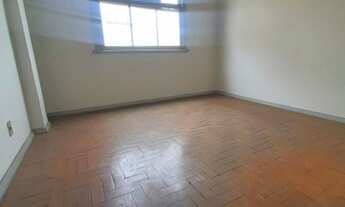 Imagem 4: Cód.: 809 - Apartamento com 2 Quartos e 2 Banheiros, à venda no Centro, Juiz de Fora - MG