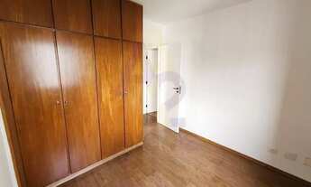 Imagem 5: Apartamento em ótimo estado com 2 dormitórios, 2 vagas e varanda no Jd. Paulista