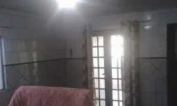 Imagem 6: Nacional vende casa em Moreno em ótima localização na Rua Fernandes Vieira, Com Dois quart