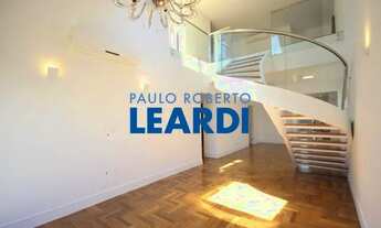 Imagem: COBERTURA - MOEMA PÁSSAROS - SP