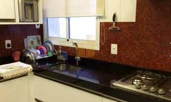 Imagem 7: Apartamento com varanda envidraçada, são 3 Dormitórios e 3 vagas, ótima localização - Po