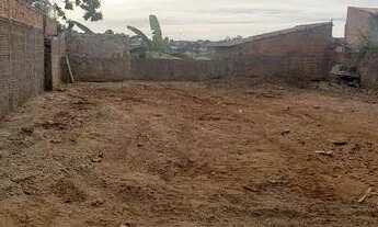 Imagem 3: Terreno plano e encaixado com 242,00m² na Vila Paulista