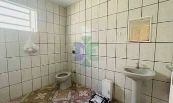 Imagem 2: Casa para aluguel com 120 metros quadrados com 3 quartos em Centro - Jacareí - SP