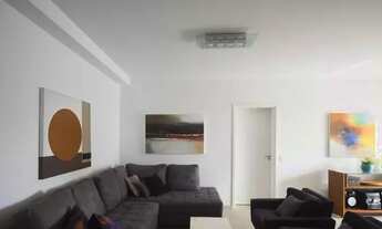 Imagem 3: Apartamento com 150m², 4 dormitórios sendo 2 suítes, lavabo, 2 vagas, deposito