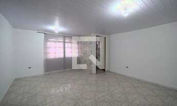 Imagem 2: Casa para Aluguel - Sítio Cercado, 3 Quartos, 110 m2