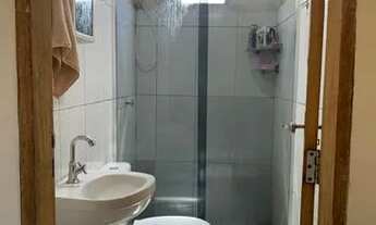 Imagem 5: Casa em rua pública