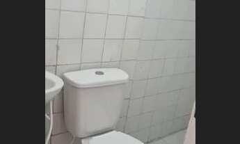 Imagem 4: Apartamento com 3 Quarto(s) e 2 banheiro(s) para Alugar, 80 m² por R$ 750 / Mês