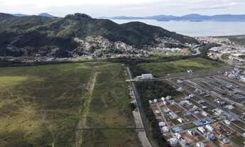 Imagem 4: Terreno industrial na rodovia 407 próximo ao contorno do anel viário