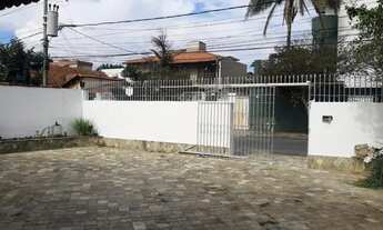 Imagem 2: Casa de 3 quartos no Itapoã