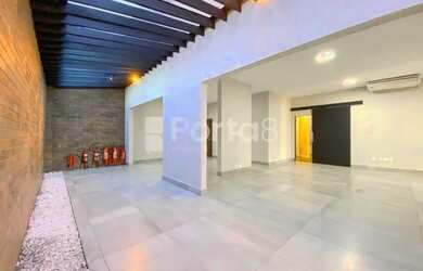 Imagem 6: Elevando o Padrão: Casa Comercial de Luxo com Infraestrutura Completa em São José do Rio P