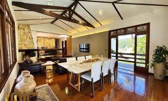 Imagem 7: Casa de Alto Padrão à Venda na Granja Comary Gleba VI com Vista para o Lago e a CBF