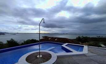 Imagem 2: Casa Duplex Exclusiva no Morro do Moreno Praia da Costa