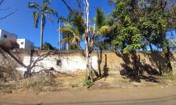Imagem: Área para venda no bairro Chácaras Tubalina