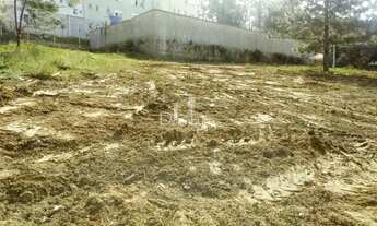 Imagem 6: Terreno amplo, de esquina, posição leste/norte com 1.458 metros quadrados, no bairro Rondô