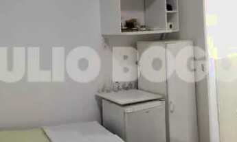 Imagem 9: Atlântica 2 quartos com área externa tipo garden dependências fundos vista verde portaria