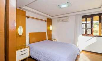 Imagem 4: Casa à venda com 3 quartos em Santa Felicidade em Curitiba