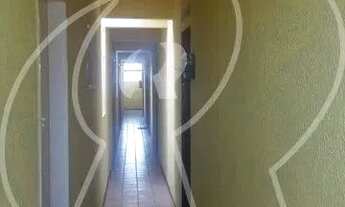 Imagem 2: Prédio com 37 kitnet