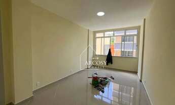 Imagem 4: Apartamento com 1 dormitório para alugar, 35 m² por R$ 1.940/mês - Centro - Petrópolis/RJ