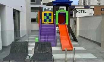 Imagem 3: Apartamento com 3 suítes e 2 vagas de garagem há 250m2 do mar no Centro de Balneário Cambo