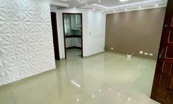 Imagem 5: Sobrado para Venda em Curitiba, Xaxim, 3 dormitórios, 1 banheiro, 2 vagas