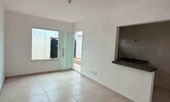 Imagem 4: Casa Nova 2/4 com Corredor Lateral Pronta para Morar no Mangabeira