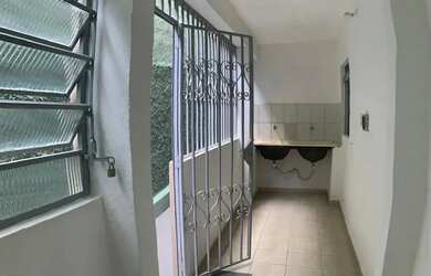 Imagem 4: Imóvel para aluguel possui 40 metros quadrados com 2 quartos em Guarani - Belo Horizonte