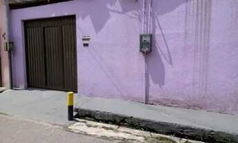 Imagem: Proprietário vende linda casa com piscina