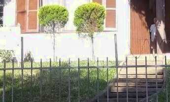 Imagem: Casa de 3 quartos com pátio no Bairro Auxiliadora