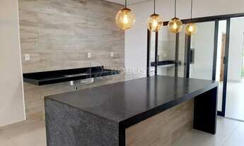 Imagem 7: Casa térrea à venda em Botucatu com 3 suítes e área gourmet